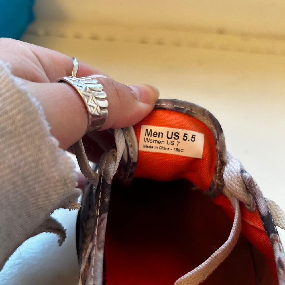 Vans Aspca Collaboration - image 7